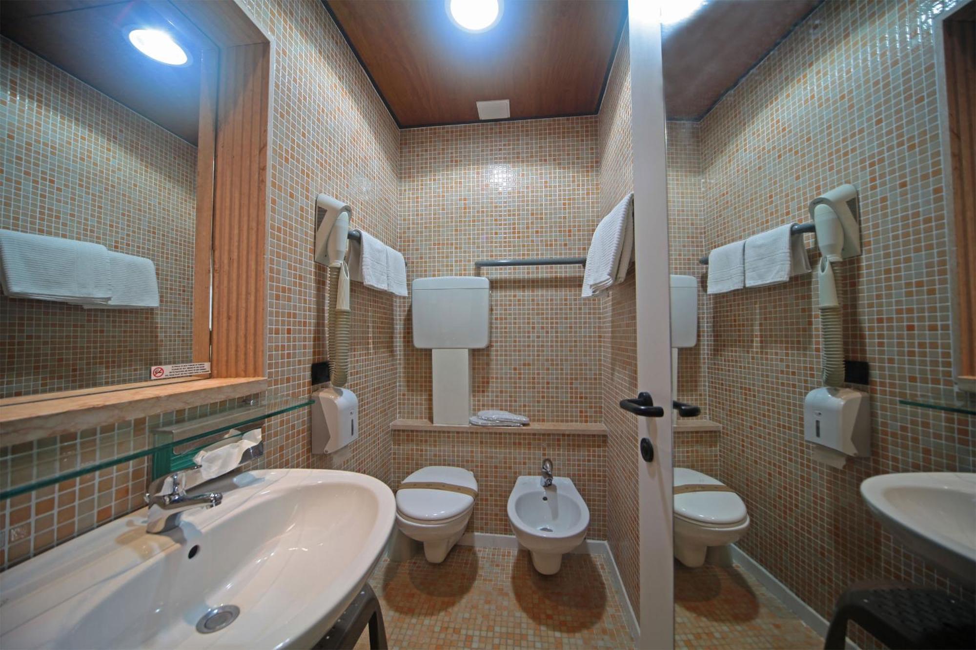 Smeraldo Apartments Sirmione Dış mekan fotoğraf